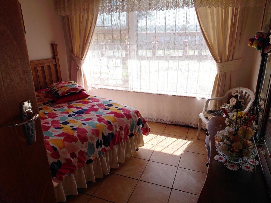4 Bedroom Property for Sale in Bothasrus Eastern Cape